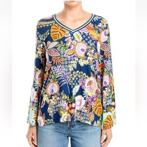 THE JANIE FAVORITE V-NECK KIMONO SLEEVE TEE NWT Med